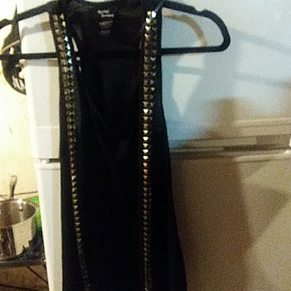Teenage runaway clothing